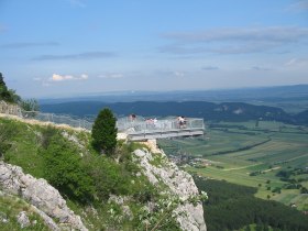 Aussichtsterrasse Skywalk - Wiener Alpen Blick, © Wiener Alpen in Niederösterreich - Schneeberg Hohe Wand